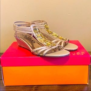 New York Transit wedge sandals